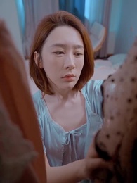 穿越後，皇上追來現代了 - Episode 5