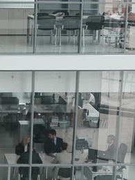 Bölüm 14 - Baba, Alacaklın Kapında