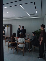 穿越後，皇上追來現代了 - Episode 58