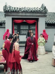 Moonlight on the Palace Road - Episode 31