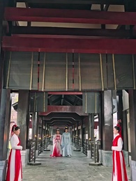 Episode 39 - Rich Dad, Dirty Money