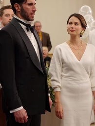 Şımarık Kraliçe ve Zengin Asilzade - Episode 16