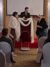 Bölüm 45 - Şımarık Kraliçe ve Zengin Asilzade