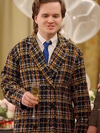 Şımarık Kraliçe ve Zengin Asilzade - Episode 12