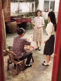 第66集 - 八零寵夫忙我帶全村炫肉更忙