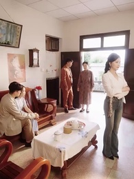 八零寵夫忙我帶全村炫肉更忙 - Episode 53