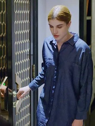 Milyarderin Maskesi - Episode 8