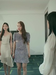 Aşkın Gölgesinde - Episode 36