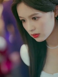 Aşkın Gölgesinde - Episode 24