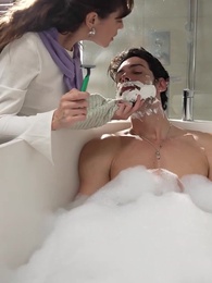 Fakirlikten Zenginliğe：Esrarengiz Eşim - Episode 5