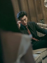 Aşkın Gölgesinde - Episode 31