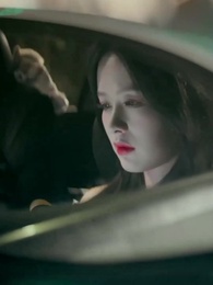 Aşkın Gölgesinde - Episode 30