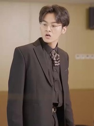 عاملة النظافة في الشركة هي في الواقع الرئيسة[مدبلج] - Episode 91