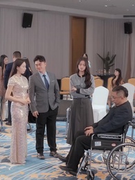 疫病神にも福来る - Episode 13