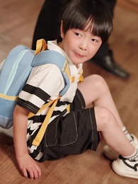 Episode 6 - Ex-Con Dad is a Millionaire