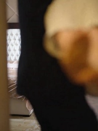 雙穿後，我跟死對頭結婚了 - Episode 4