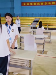 ตอนที่ 13 - เด็กสาวในเงาแสง