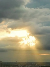 重生後讓害我女兒的渣夫綠茶付出代價 - Episode 9