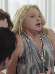 Who is the father in a love triangle - Episode 29