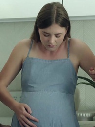 Who is the father in a love triangle - Episode 41