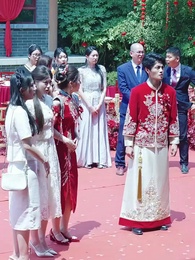 Saham Dulu, Cinta Nanti - Episode 28