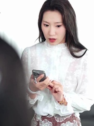 Episode 24 - The Little Queen Returns