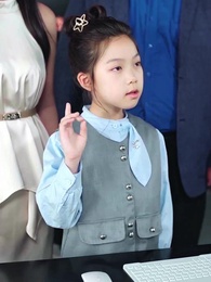 The Little Queen Returns - Episode 25