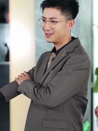 Episode 30 - The Little Queen Returns