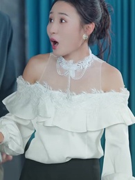 The Little Queen Returns - Episode 11