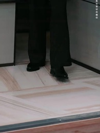 第43集 - 香檳色枷鎖