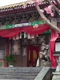 Bayangan di Bawah Bulan - Episode 30