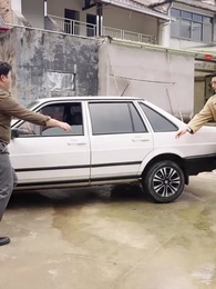 Episode 31 - Oops! I Dated a 80s Guy