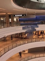 バズった隣のヤリマン女 - Episode 22