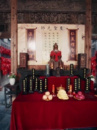 Episode 70 - A Thug's Guide to Literature