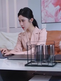 バズった隣のヤリマン女 - Episode 36