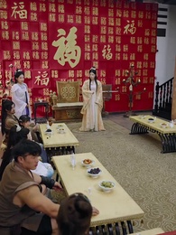 第32集 - 聖女請自重,大叔我呀只想成親