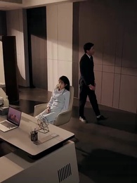 32화 - 럭셔리 카와 미인