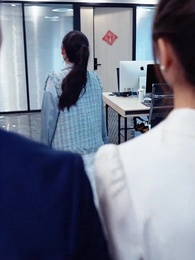 冰山女總裁的替婚兵王 - Episode 49