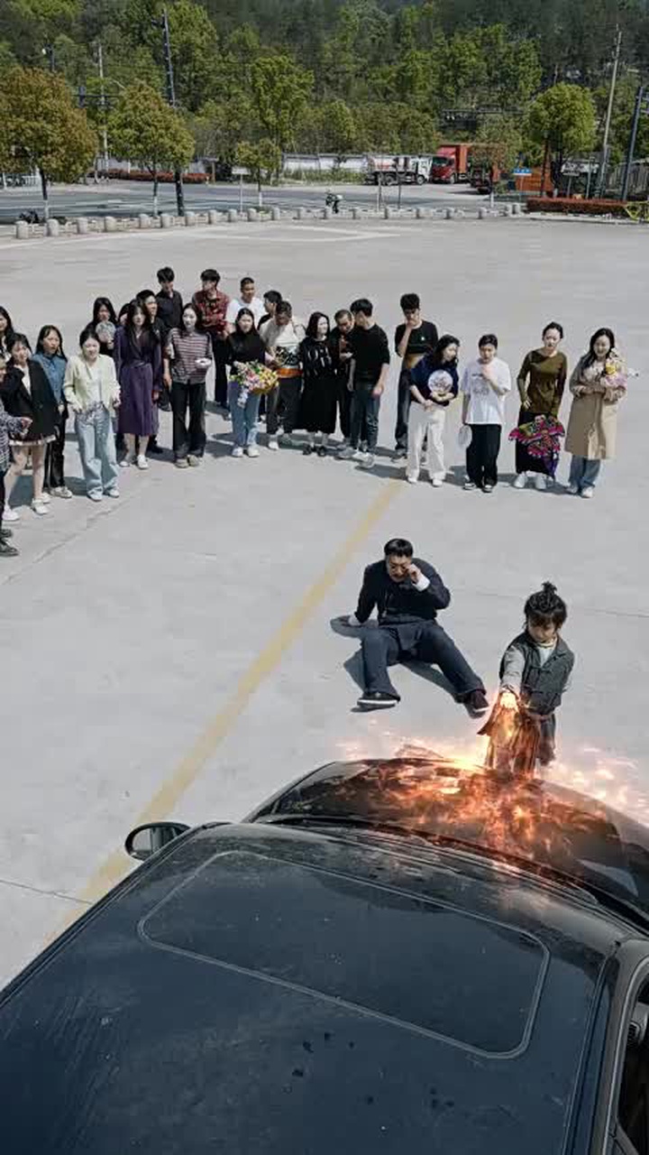 视频封面