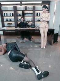 虐完夫人後葉少他瘋了 - Episode 84