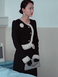 虐完夫人後葉少他瘋了 - Episode 75