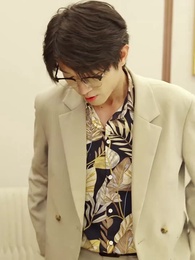 傲嬌美女總裁霸上我 - Episode 5