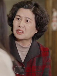 Episode 32 - As Bright as the Sun: Emma White