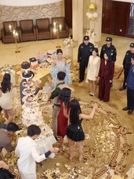 第10集 - 婚禮前夕，她覺醒了