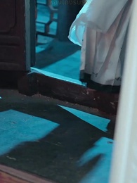 คุกเข่าใต้จันทรา ณ ถนนสิบลี้ - Episode 1