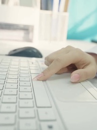 第74集 - 陸少的隱婚罪妻