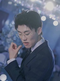 豪門重生：瘋批霸總心尖甜 - Episode 6