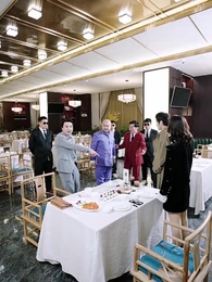 我的24歲美女總裁老婆 - Episode 72