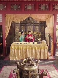 27화 - 깊은 궁 안에서