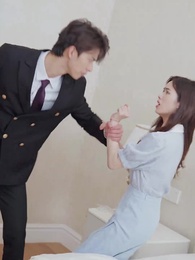 第30集 - 離婚後,陸總跪著求原諒